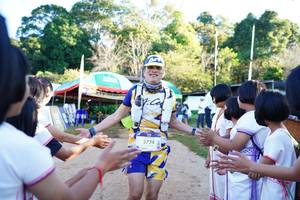 BIB: 2774
                            <button type="button" onclick="openModal(18989830)" class="btn btn-primary btn-sm float-right btn-popup" data-toggle="modal" data-target=".modal-high-quality">
                        <i class="fas fa-shopping-cart"></i> Add to Cart
                    </button>
                                            <button type="button" onclick="isThisMe(18989830, true)" class="btn btn-success btn-sm float-right btn-popup btn-isme hidden" data-toggle="tooltip" data-placement="bottom" title="นี่คือรูปของคุณใช่ไหม คลิกที่นี่เพื่อเอาเข้าอัลบั้ม">
                        <i class="fas fa-plus"></i> Add to album
                    </button>
                    <button type="button" onclick="isThisMe(18989830, false)" class="btn btn-warning btn-sm float-right btn-popup btn-isnotme hidden">
                        <i class="fas fa-ban"></i> Remove from album
                    </button>